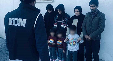 Ayvalık’ta 8 düzensiz göçmen yakalandı 2 organizatör tutuklandı