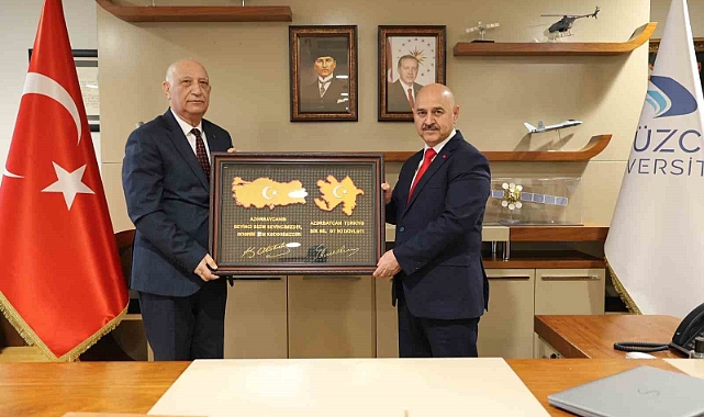 Azerbaycanlı akademisyenler Düzce Üniversitesinde