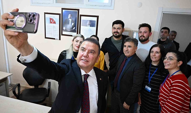 Başkan Böcek: “Aksu’da yapılması gereken ne varsa yapacağız”