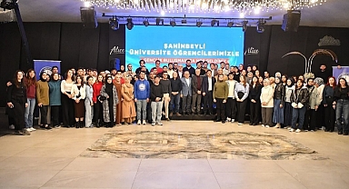 Başkan Büyükkılıç, öğrencilerle bir araya geldi