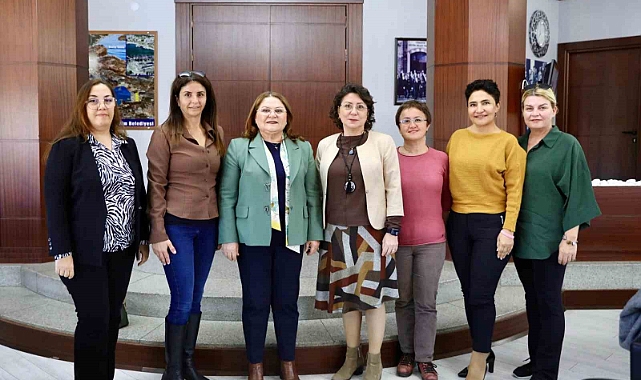 Başkan Gençay: “Kadınlarımızın gücünden yararlanmaya devam edeceğiz”