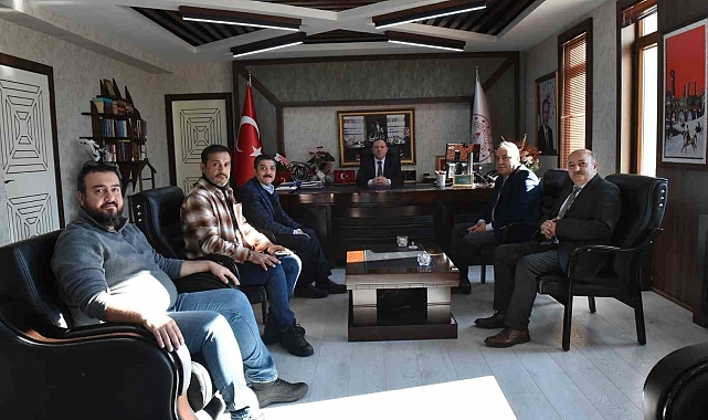 Başkan Karaca; "Okullarda dönem sonu resim çekimlerini esnaf yapmalı"