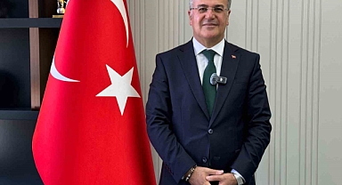 Başkan Özdoğan: "Tüm eğitim neferlerini kutluyorum"