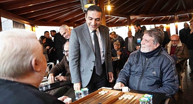 Beyoğlu’nda emekliler Tavla Turnuvası’nda yarıştı