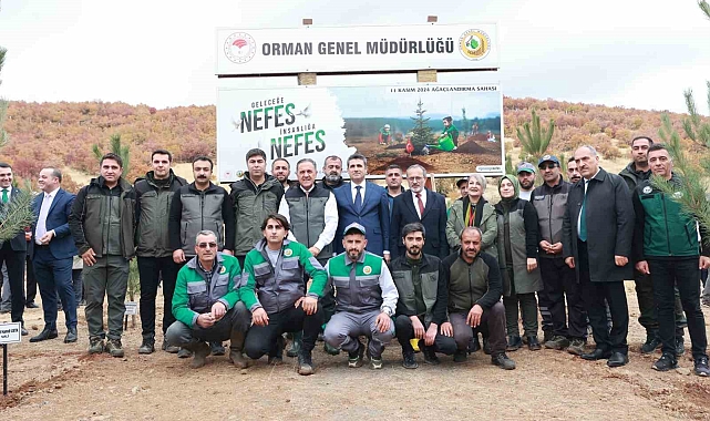Bingöl'de binlerce fidan, toprak ile buluştu