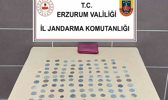 Bizans dönemine ait 104 adet sikke ele geçirildi