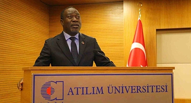 BM Türkiye Mukim Koordinatörü Ahonsi, Atılım Üniversitesi’nde ’küresel su krizini’ anlattı