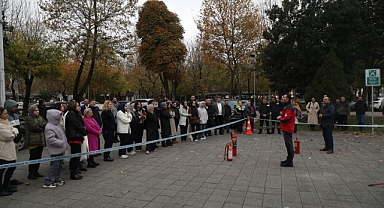 Büyükşehir ekiplerine ateşe müdahale eğitimi verildi