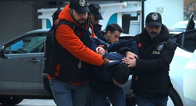 Çeşme’de 3 genci öldüren zanlı: "Kafa attılar ben de ateş ettim"