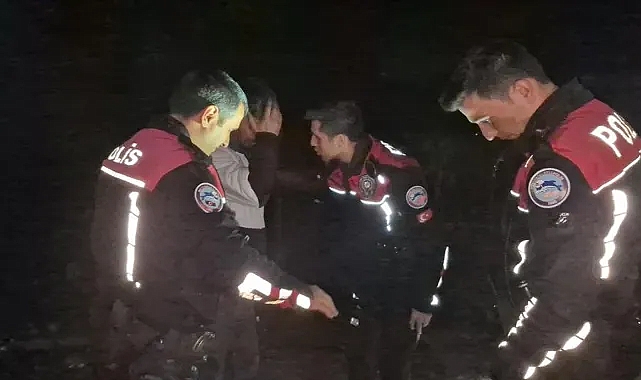 Dere kenarında hareketsiz halde bulundu, ekipleri görünce rahatsız edilmek istemediğini söyledi
