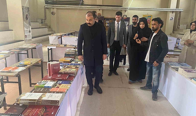 Digor'da 1'inci Kitap Günleri standının açılışı yapıldı