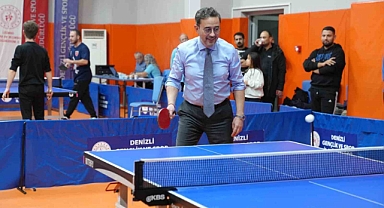 DSO Masa Tenisi Takımlar Turnuvası başladı