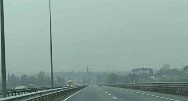 Düzce’de sis ve yağmur etkili oluyor