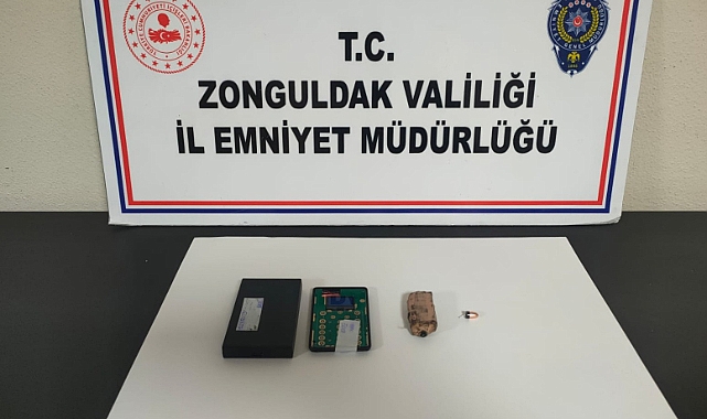Ehliyet sınavında kurdukları düzenek "pes" dedirtti