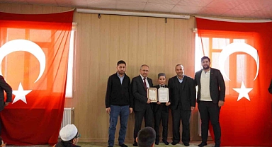 Elazığ’da hafızlık öğrencileri belgelerini aldı