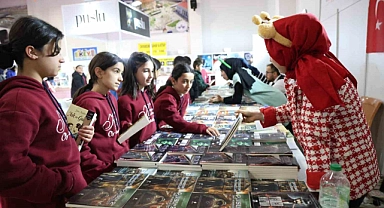 Elazığ’da Kitap Fuarı’na yoğun ilgi