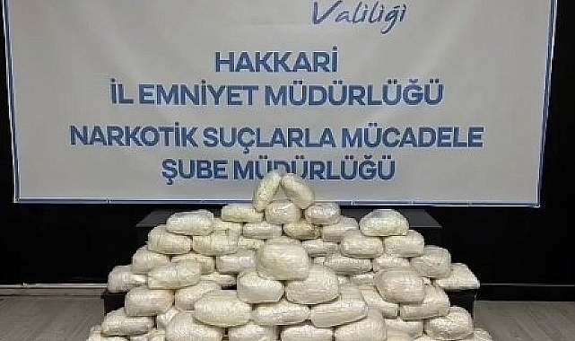 Emniyet birimleri zehir tacirlerine darbe indirdi