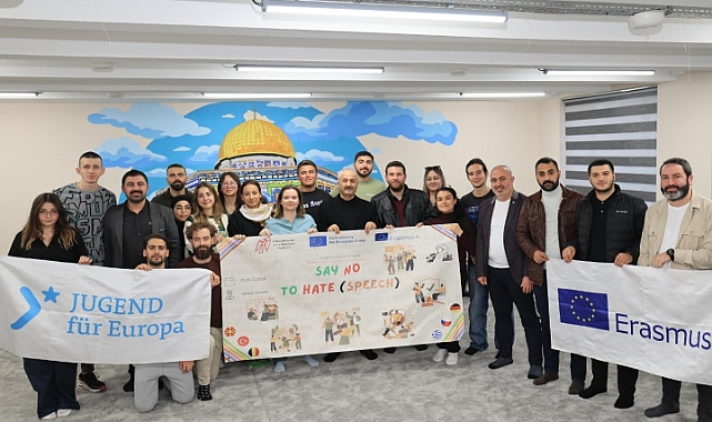 Erasmus öğrenciler Güzide Gençlik Merkezi’ni gezdi