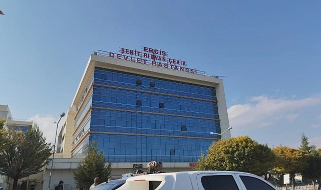 Erciş'te 14 Yaşındaki Kız Çocuk İntihar Girişiminde Bulundu