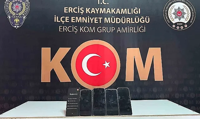 Erciş'te kaçakçılık operasyonu