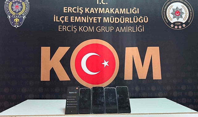 Erciş'te kaçakçılık operasyonu