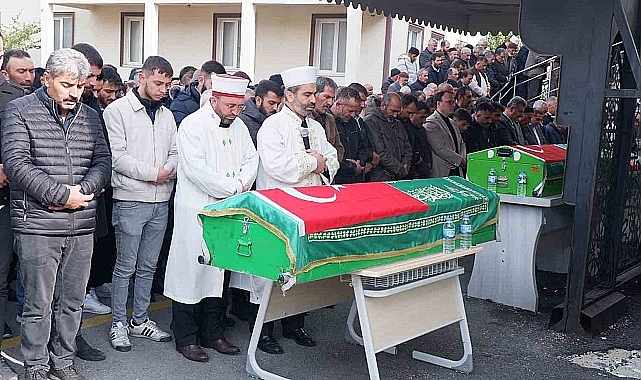 Erzurum'da hayatını kaybeden 3 genç son yolculuklarına uğurlandı