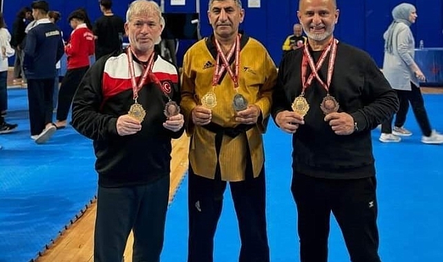 Erzurumlu Kemal Yıldıran tekmeden bir altın bir bronz madalya