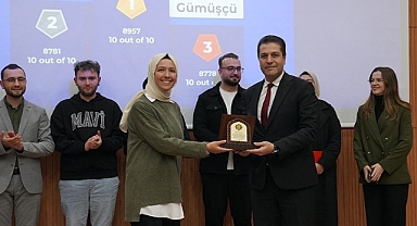 ETÜ’lü öğrenciler THY insan kaynakları ekibi ile buluştu