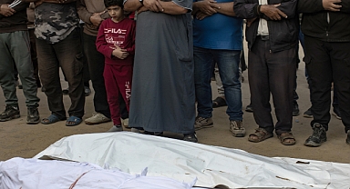 Gazze'de can kaybı 43 bin 552’ye yükseldi