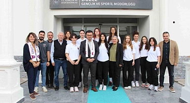 Genç basketçilerden İl Müdürü’ne ziyaret
