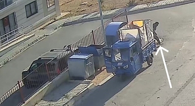 Güpegündüz yaşanan mazgal hırsızlığı kamerada