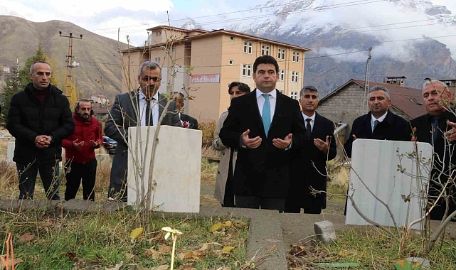 Hakkari'de vefat eden öğretmenler unutulmadı