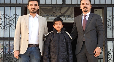 Heimlich manevrası ile öğrencisinin hayatını kurtardı