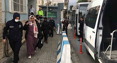 İncirliova’da 32 düzensiz göçmen yakalandı