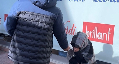 İş arkadaşını tanımadı, dilenci sandı