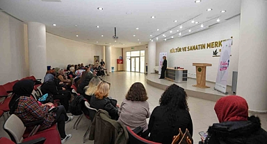 Kadın yazarlar ile kadın kitapseverler Osmangazi’de buluşuyor