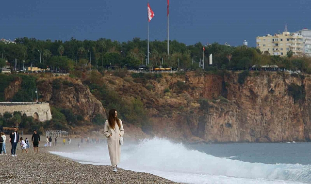 Kar, yağmur, güneş: Antalya 4 saatte 3 mevsimi yaşadı
