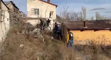 Kars’ta düzensiz göçmenler kaçtı, polis kovaladı