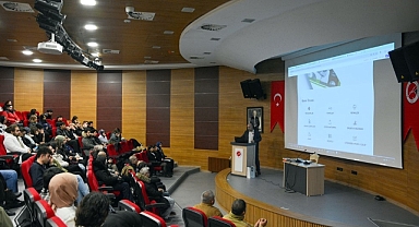 Kastamonu Üniversitesi’nde ’tasarım’ söyleşisi