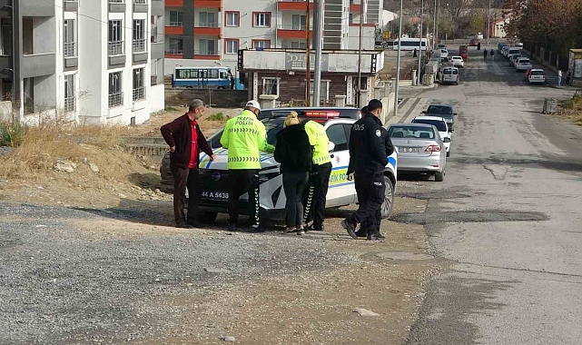 Kontrolden çıkan araç öğrencilerin arasına daldı: 8 yaralı