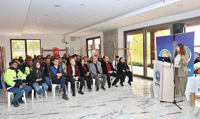 “Köpekler beden dilimizi anlıyor”