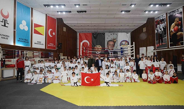 Körfez’de 150 genç sporcu kuşak atladı
