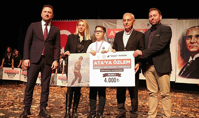 Küçükçekmece Belediyesinin ‘Ata’ya Özlem’ konulu şiir okuma yarışmasının ödül töreni düzenlendi