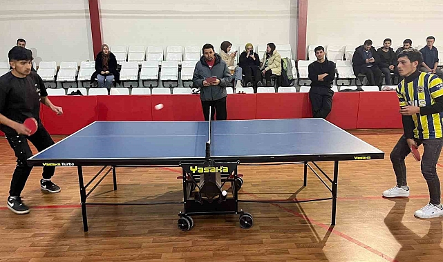 Masa tenisinin kalbi Tekman'da atıyor