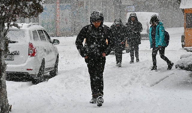Meteoroloji'den 44 il için uyarı: Kar, fırtına ve sağanağa dikkat