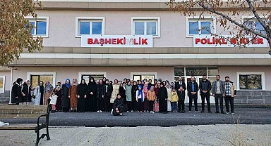 Muş'un Varto ilçesinde 'geleceğe nefes insanlığa nefes' etkinliği