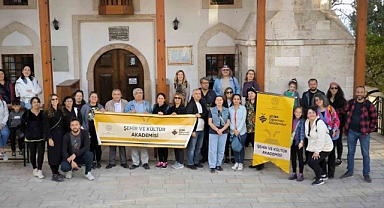 Öğretmenler Menteşe’nin tarihi dokusunu gezdi