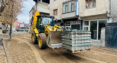 Patnos Belediyesi ''İnönü Mahallesi parkeli yollara kavuşuyor''