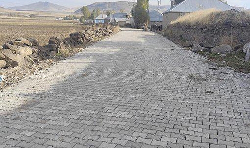 Patnos köy yolları modern görünüme kavuşuyor