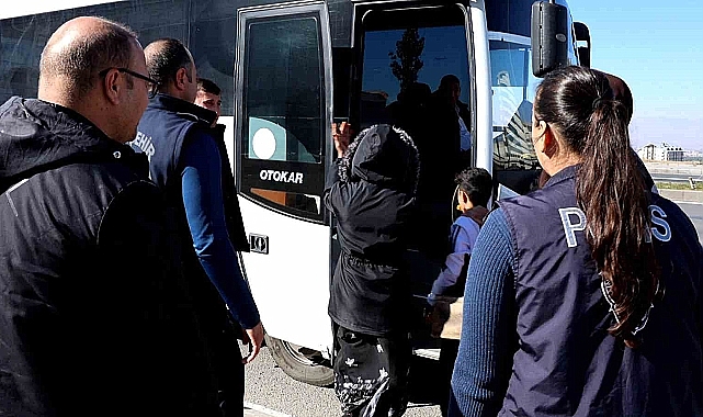 Polis Erzurum'da 101 dilenci yakaladı